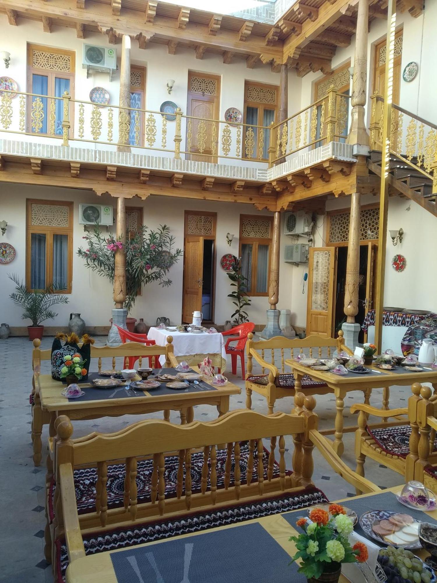 Koh-I-Noor Hotell Bukhara Eksteriør bilde